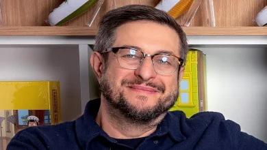 'Bob's Burgers' actor Eugene Mirman hospitalized after fiery crash