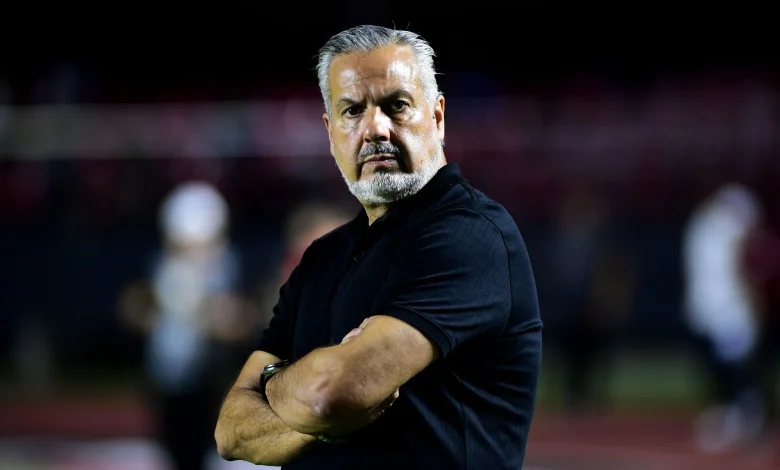 Boto, do Flamengo, rebate críticas a adiamento do Fla-Flu: "Há clubes chorões profissionais"