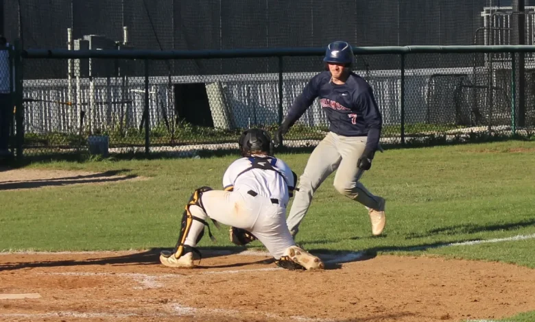 Braves score 13 straight runs to beat Blackhawk