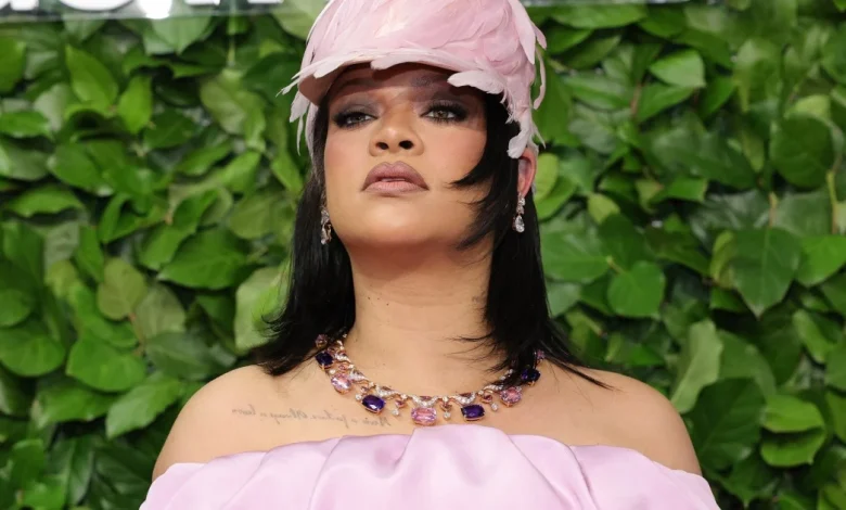 Bravo Superfan Rihanna Unfollows Amanda Batula