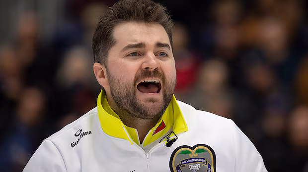 Canada's Dunstone wins 6th straight, qualifies for playoffs at men's curling worlds