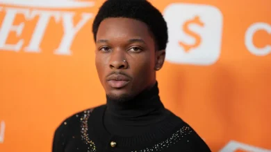 Cantante D4vd arrestado bajo sospecha de asesinato de hispana de 14 años en Los Ángeles