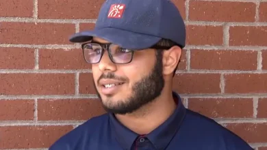 Chick-fil-A Employee Finds $10,000 in Bathroom and Tries to Refuse Reward for Turning It in