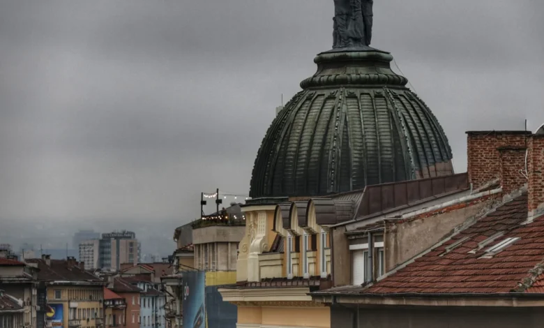 Clouds and rain set the tone for Good Friday