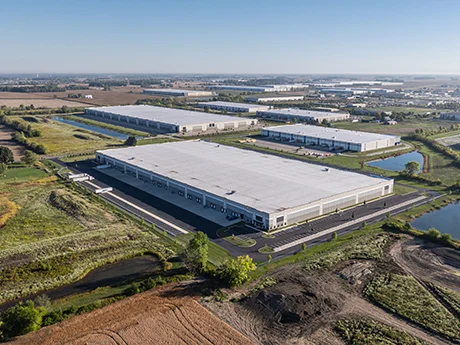 Colliers Brokers Sale of 554,228 SF Distribution Facility in Greenfield, Indiana