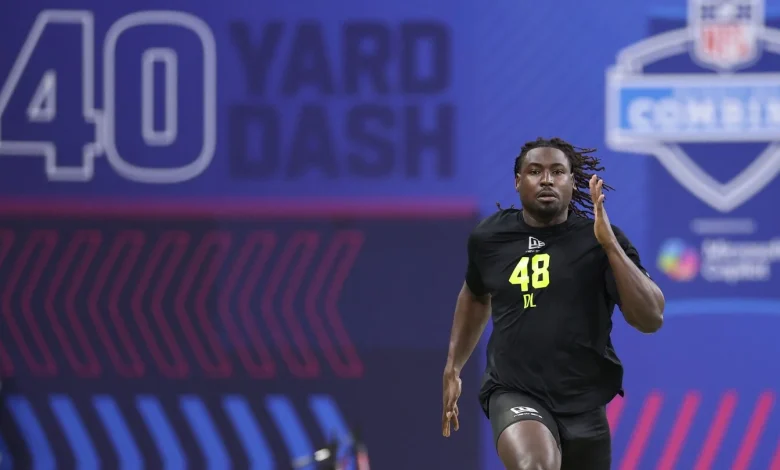 Cowboys take Malachi Lawrence at No. 23