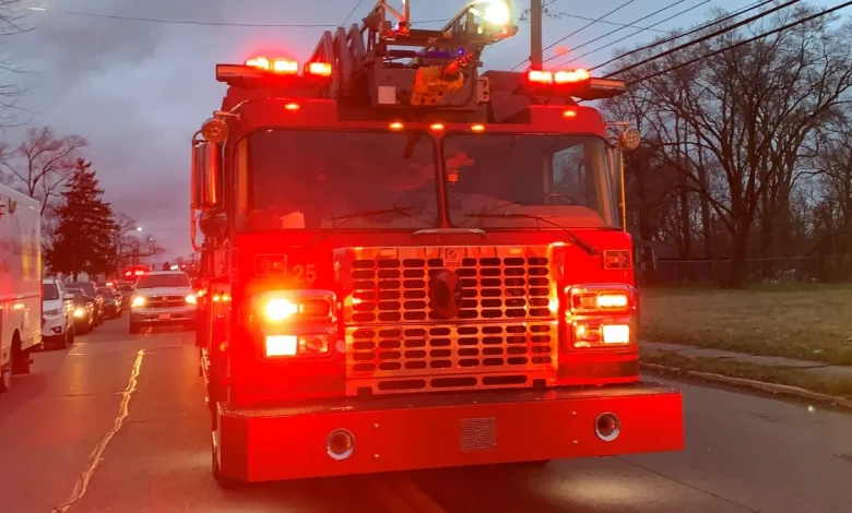 Crews respond to fire at Wayne State University building in Detroit