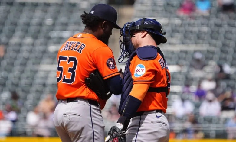 Cristian Javier Exits Start Due To Shoulder Tightness