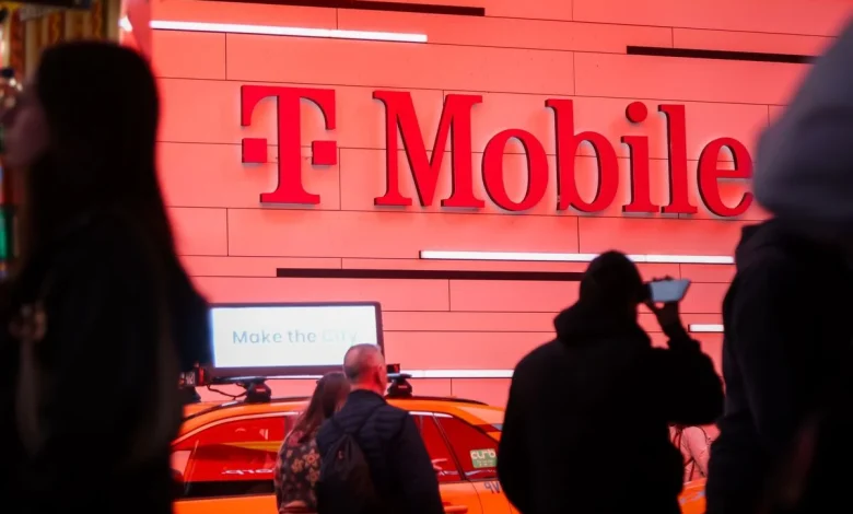 Deutsche Telekom Weighs Full Combination With T-Mobile (DTE GR, TMUS)