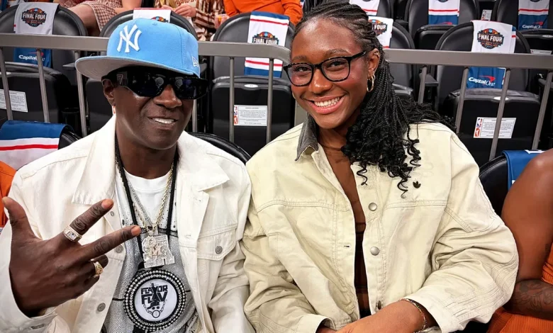 Diana Taurasi, Flavor Flav, Paige Bueckers among celebrities at Women's Final Four