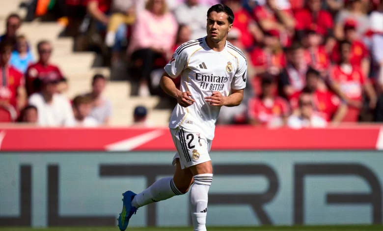 Diaz follows in Hakimi’s footsteps in the Champions League