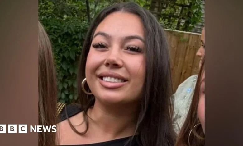 Dual national Londoner stranded by new border rule