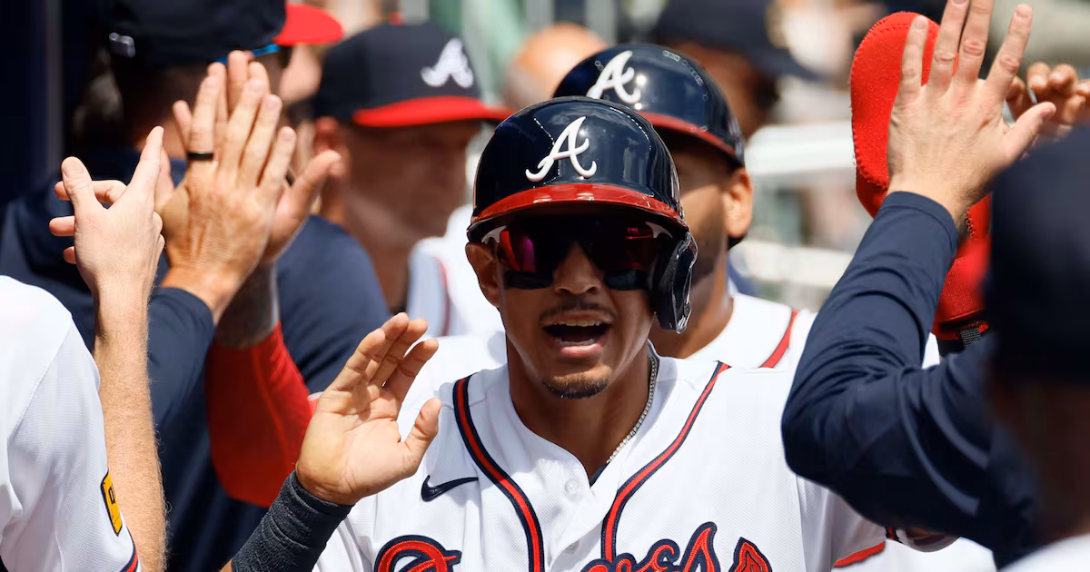 Dubón to be in center field with Harris II, White out