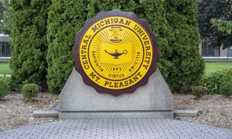 Editorial: More needs to be done regarding the social media threats