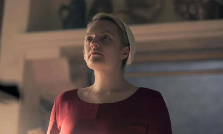 Elisabeth Moss Reprises 'Handmaid's Tale' Role In 'The Testaments'