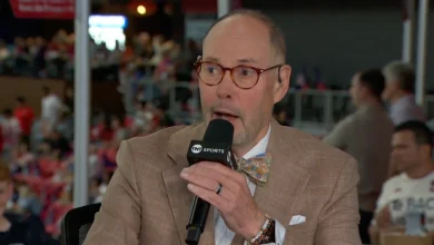 Ernie Johnson recalls faking his way through World Cup highlights