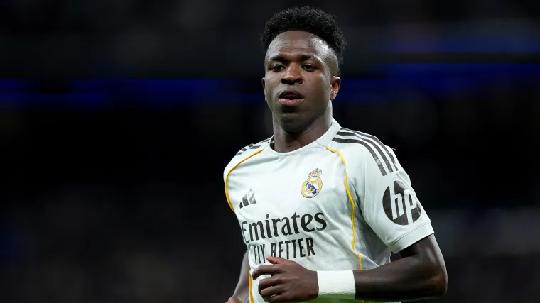 Escalação do Real Madrid hoje: time titular e desfalques para jogo contra o Alavés (21/04)