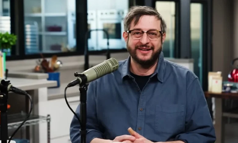 Eugene Mirman posts condition update after car crash