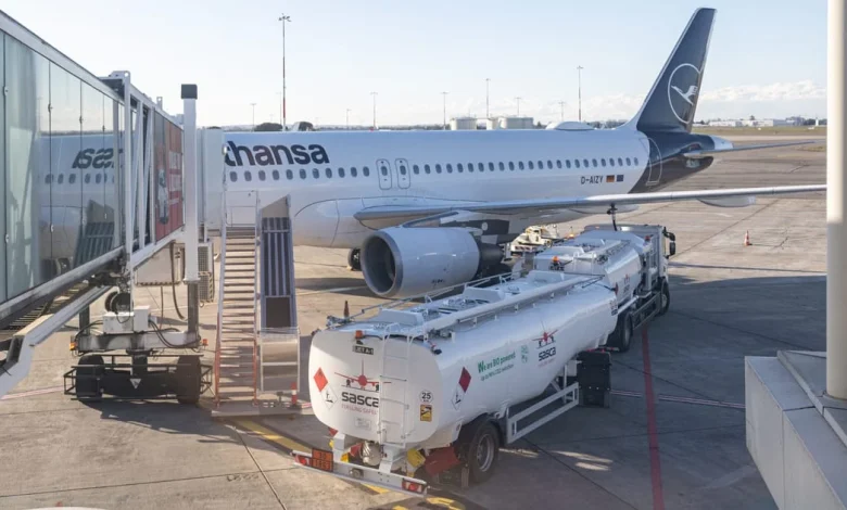 Europe’s airports thirst for jet fuel – POLITICO