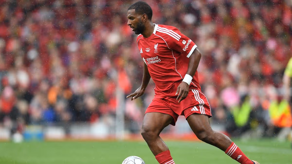 Ex-Liverpool star shares bold Mohamed Salah prediction after legends game