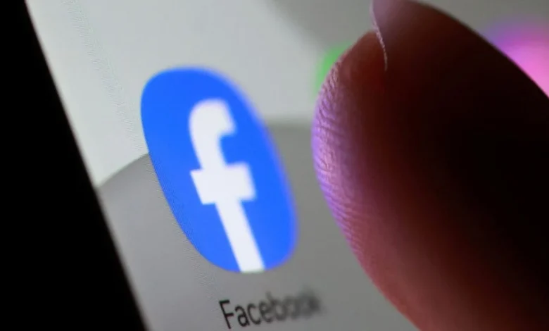 Facebook Down for Thousands of Users, Downdetector Shows