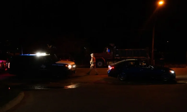 Federal court lets Texas immigration law take effect