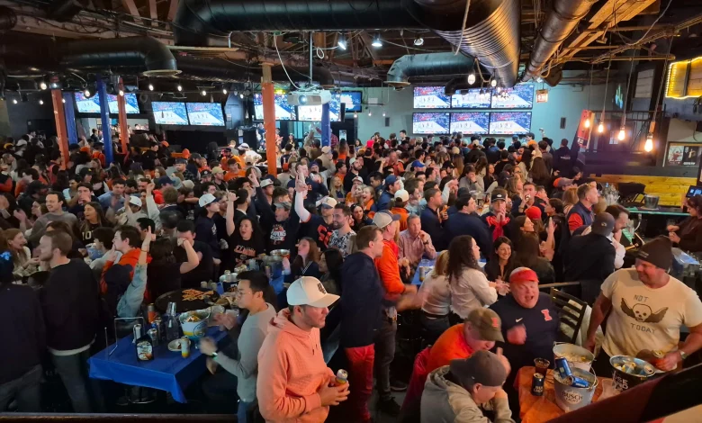 Final Four A Boon For Chicago Bars That Bet Big On Illini, Big Ten Alums