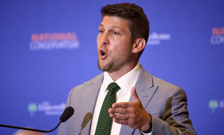 Florida Picks A Stupid Fight Over The NFL's Rooney Rule