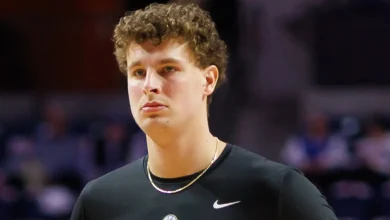 Florida center Micah Handlogten plans to enter NCAA transfer portal