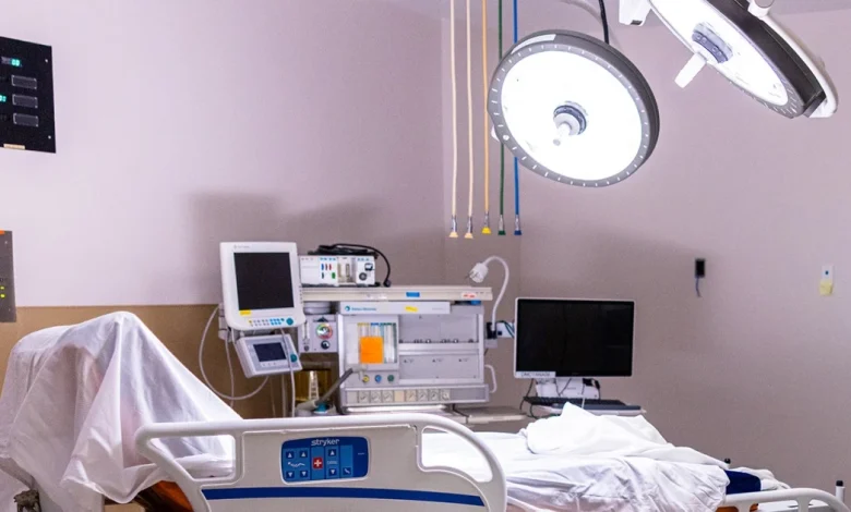 Florida doctor arrested and indicted after allegedly removing patient's liver instead of spleen in fatal surgery