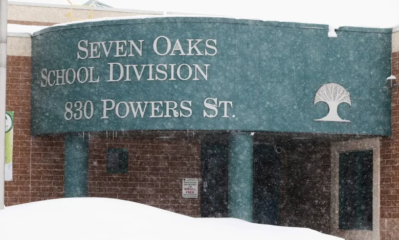 Former Seven Oaks School Division worker pleads guilty to sex, luring offences involving female youths