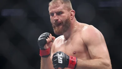 Former UFC champion out of UFC 328