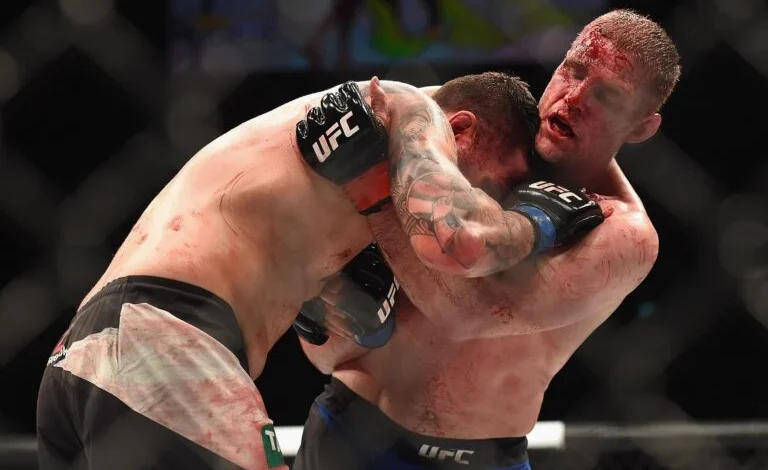 Former UFC fighter announces sudden retirement at 39