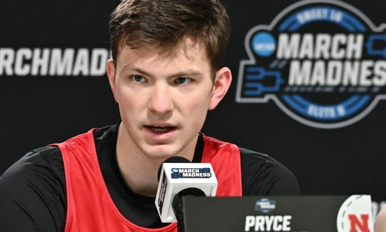 Forward Pryce Sandfort puts off NBA, will return to Nebraska