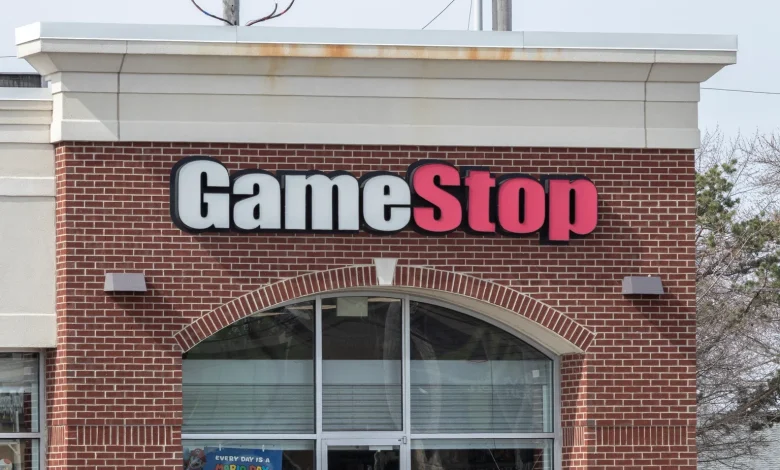 GameStop: Don't Forget The Operating Business On Top Of The Cash Pile (GME)