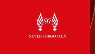 Gedenkprogramm für den Spieltag Liverpool gegen PSG