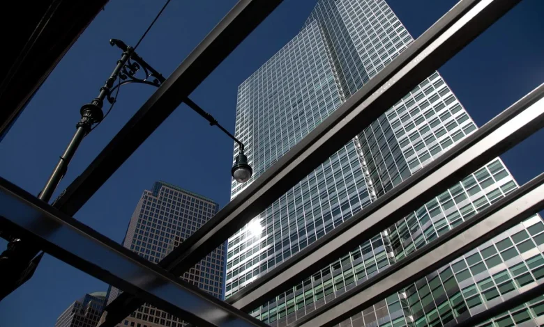 Goldman Says It’s Ready to Pounce as Retail Flees Private Credit