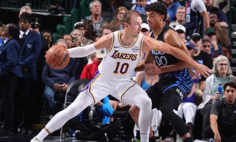 Grades for LeBron James, Rui Hachimura, in Lakers loss vs. Mavericks