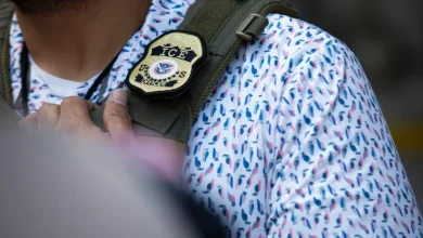 Greg Abbott threatens Texas cities over ICE policies