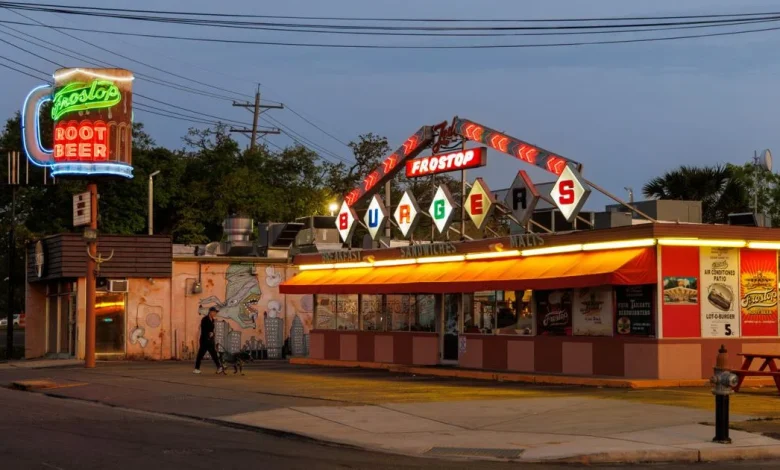 HDLC staff opposes demolition of Frostop for Tulane dorms | Business News