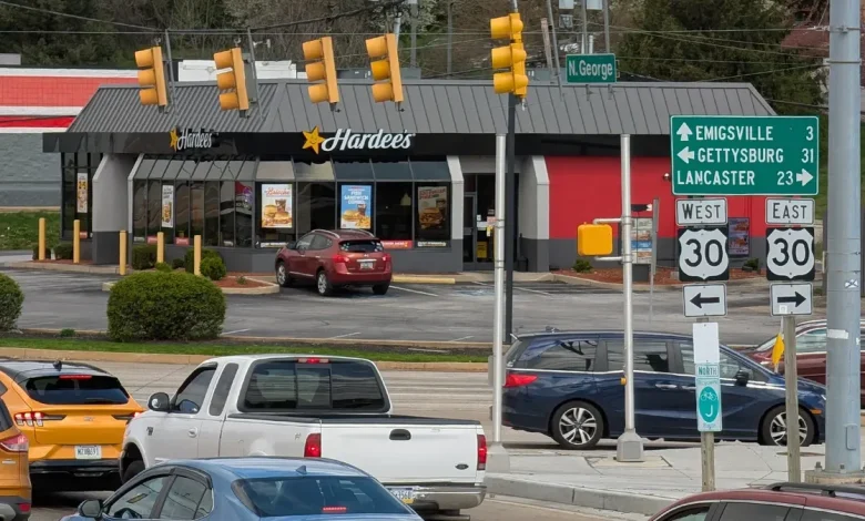 Hardee's restaurant in York County to stay open longer, company says