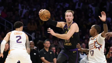 'He does so many more things.' How Luke Kennard became the Lakers' emergency point guard