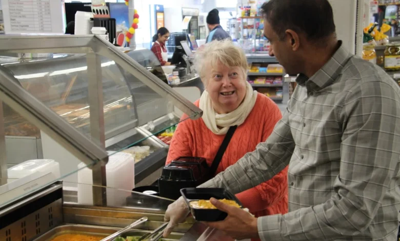 Here’s when grocery stores are open over Easter weekend