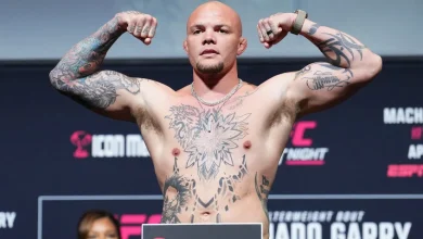 Highlights! Heavyweight Anthony Smith batters Chase Sherman in bare knuckle MMA debut