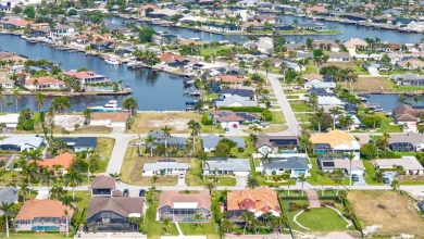 Home prices are falling in the Sun Belt and Rising in the Rust Belt. Here's why