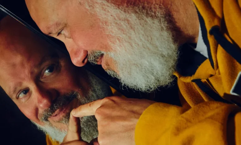 How David Cross Gets Ready for a Night of ‘Dangerous’ Comedy