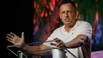 How Silicon Valley Is Turning Scientists Into Exploited Gig Workers