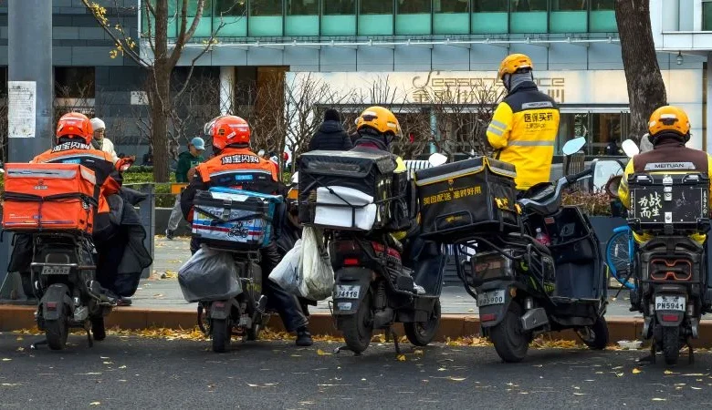 How a crummy cake kicked off a food-delivery crisis in China