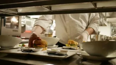 How did Papa Floyd's, Sunset Grove Golf Club score in recent Forest Grove-area health inspections?