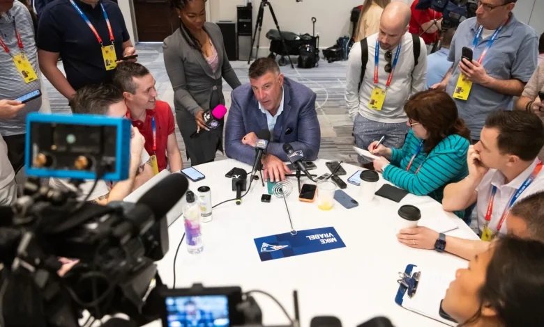 How did the New York Post get the Mike Vrabel photos?